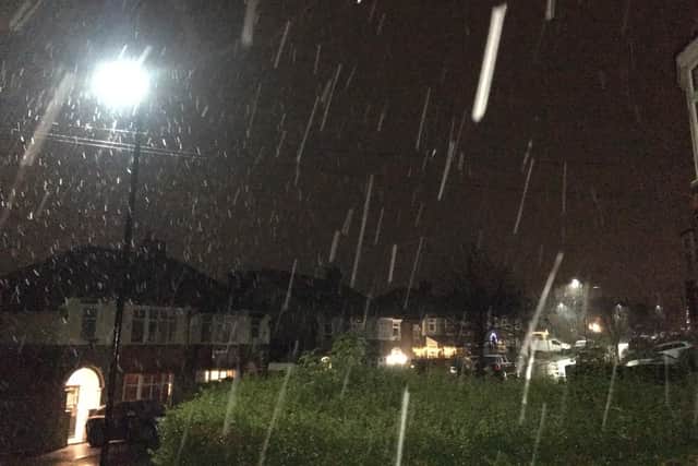 Snow falling in Crosspool, Sheffield