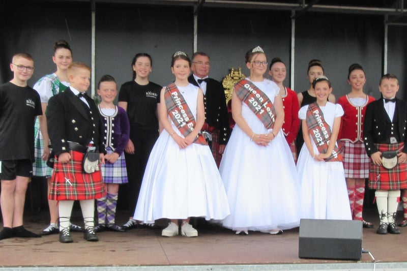 The 2021 court were happy to share the stage with dancers from Motherwell's Funtastica dance troupe.