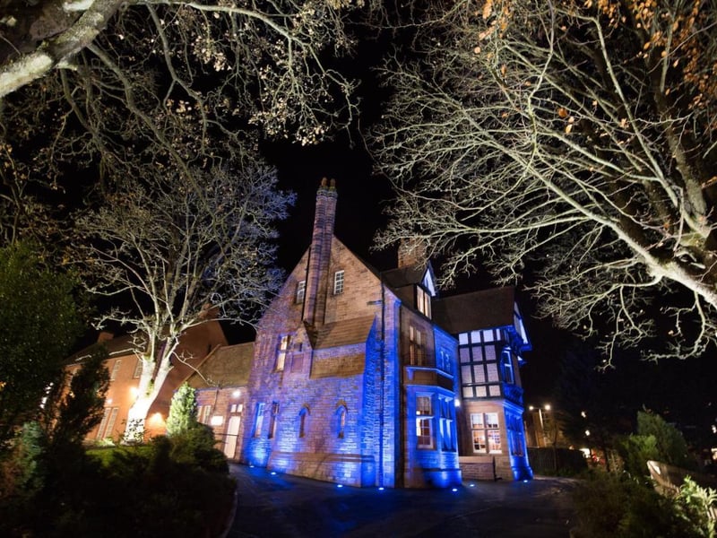Located in Penicuik, the charming Craigie Hotel is less than two miles away from atmospheric Glencorse Old Kirk where Claire and Jamie tied the knot. Visits to the Kirk are by appointment only by contacting Glencorse House.