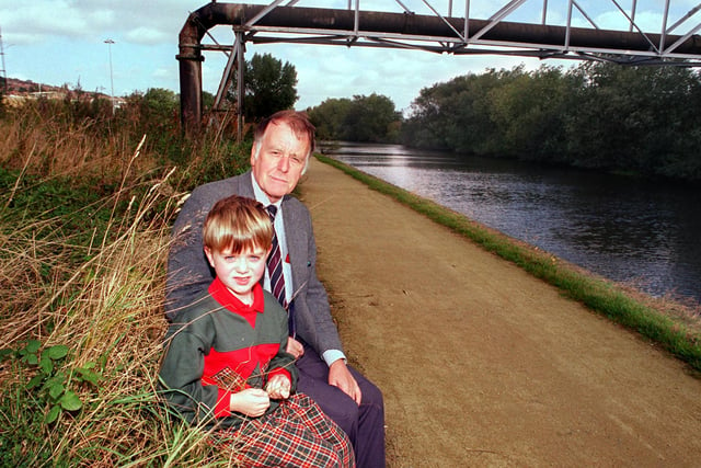 Sheffield Ramblers Secretary Jack Burling with his Grandson Luke Raithby on the towpath  alongside the Sheffield Canal East of the Halfpenny Bridge at Tinsley in 1998