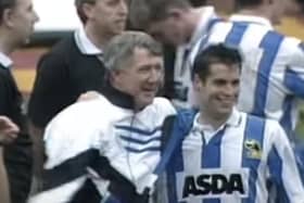 Former Sheffield Wednesday assistant, Richie Barker, has passed away. (via swfcofficial (YouTube))