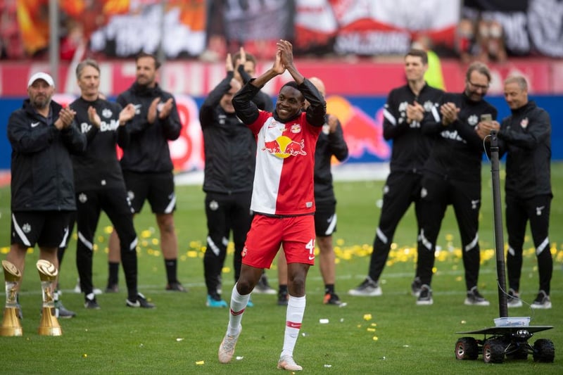 Brighton have lined up a move for Red Bull Salzburg midfielder Enock Mwepu. The 23-year-old Zambian international could cost in excess of £20 million. (The Athletic)

 (Photo by Andreas Schaad/Getty Images)