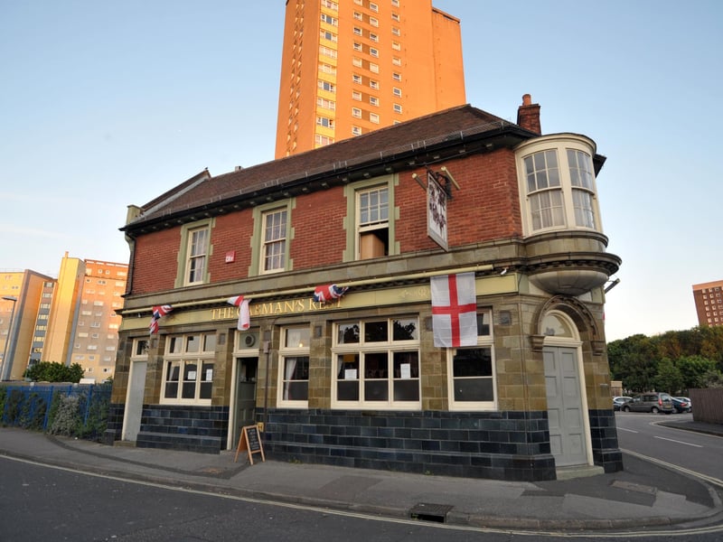Dating back to the 1920s, this pub was in Plymouth Street in Somers Town. After a lengthy period of closure it reopened in 2009 but then shutdown again within a year.