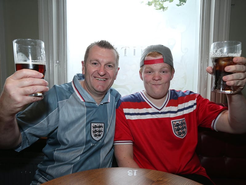 Pete Hayden and his son, Zach. Fans watch England v Czech Reublic in England's third Group D game of Euro 2020, in The Star & Garter pub, Copnor, Portsmouth. Picture: Chris Moorhouse (jpns 220621-16)
