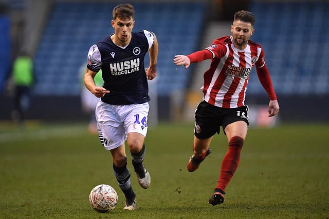 Brighton and Hove Albion have agreed a new three-and-a-half-year contract with midfielder Jayson Molumby, who is currently on loan at Millwall. (Various)