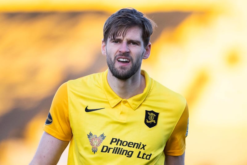 If Darren McGregor grows more into a coaching role or Ryan Porteous is sold, the Livi stopper would represent an excellent option. A real meat-and-potatoes defender who's a real aerial threat.