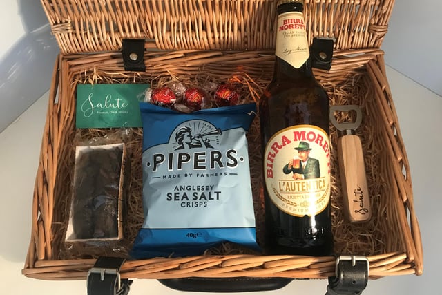 Give your dad a taste of luxury with Salute’s Father’s Day Hamper. All hampers from Salute are made to order and can be customised to ensure the hamper is perfectly suited for your dad. Prices from £15.99. Call 07807 159 332 or visit www.salute-prosecco.com/hampers/fathers-day-hamper