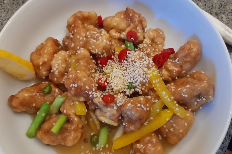 Spice and flavour in Linda's honey lemon chicken.