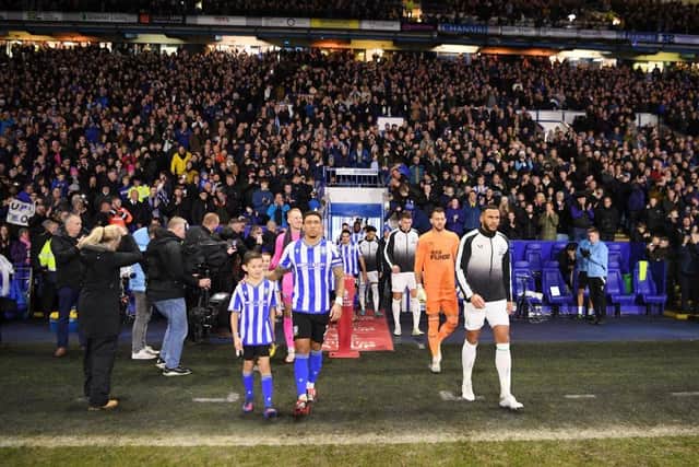 SHEFFIELD, ENGLAND - JANUARY 07: A general view inside the stadium as both sides enter the pitch prior to the Emirates FA Cup Third Round match between Sheffield Wednesday and Newcastle United at Hillsborough on January 07, 2023 in Sheffield, England. (Photo by Laurence Griffiths/Getty Images)