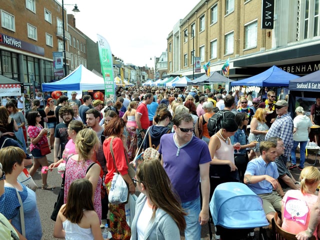 Crowds at the Southsea Food Festival 2015. Picture: Paul Jacobs 151014-2