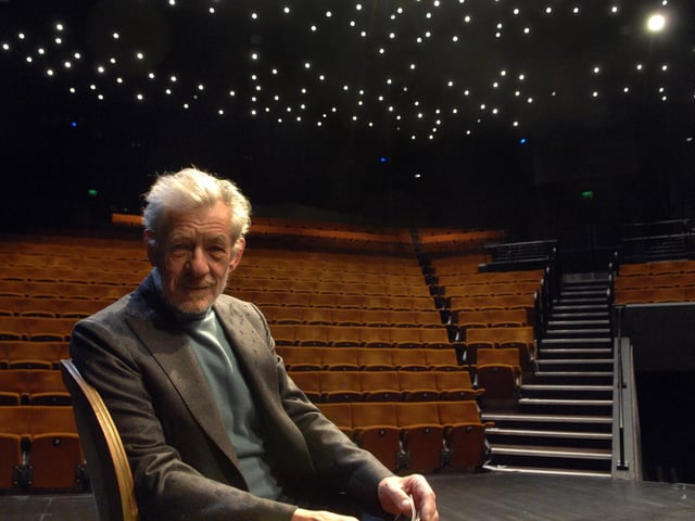 He is a huge name in acting - and Sir Ian McKellen is coming to the stage in Sheffield next year. The Lord of the Rings and X-Men star will be in the city to perform in Mother Goose at The Lyceum (14 to 18 February 2022). PIcture: Chris Lawton
Picture by Chris Lawton 14 Dec 2009