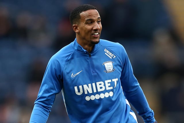 Preston North End star Scott Sinclair has urged his teammates to "keep pushing and keep winning games", and claimed having a restart date confirmed will help the side focus. (Club website)