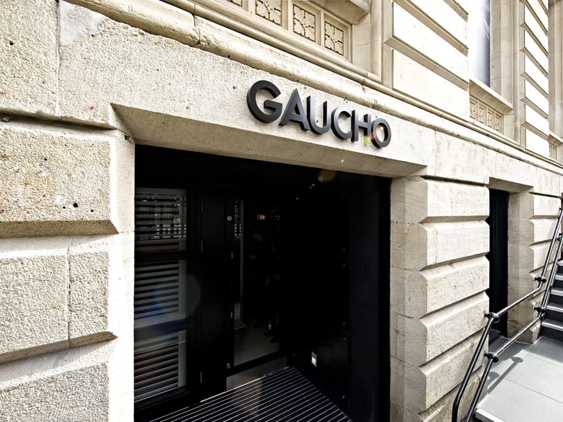 Gaucho in Park Row has a 4.4* rating from 1,694 reviews. A Tripadvisor reviewer said: “A brilliant afternoon enjoying delicious roast beef, lots of Yorkshire puddings, extra gravy and great vegetables. It was perfect; food, service and lovely music. Highly recommended.”
