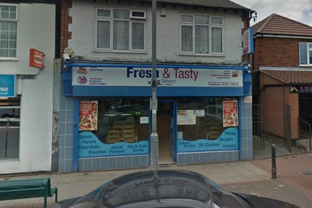 This kebab and pizza place has a five food hygiene rating. Deliveries cost £8 on orders over £8.