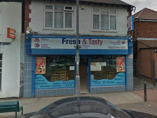 This kebab and pizza place has a five food hygiene rating. Deliveries cost £8 on orders over £8.