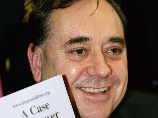 Then an MP for Banff and Buchan, Alex Salmond holds a report to the media in November 2004 ahead of a parliamentary motion against Prime Minister Tony Bair for gross misconduct over the Iraq war. Pic: Graeme Robertson/Getty Images.