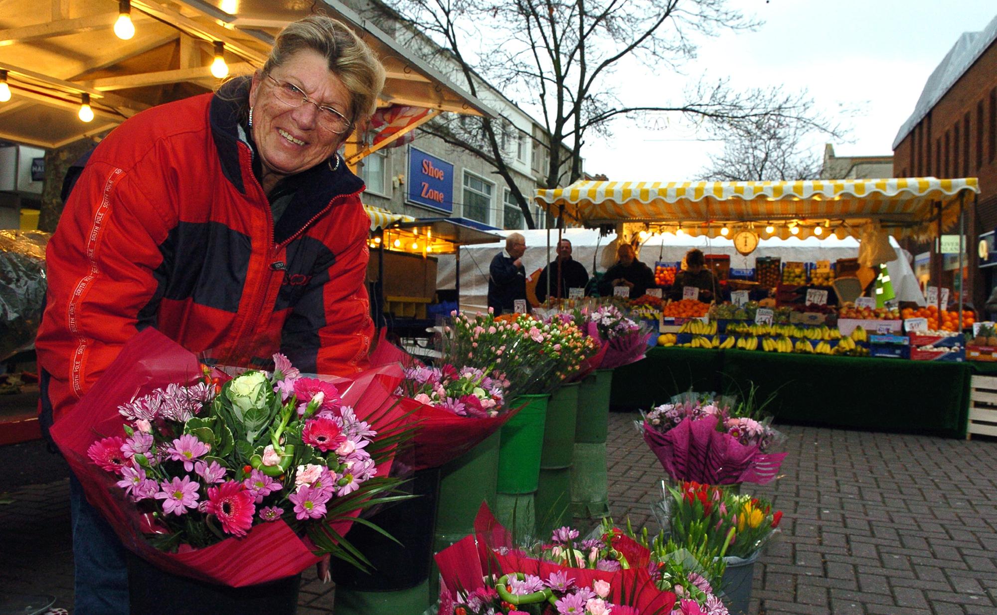 2007. Market traders now placed in Commercial Road Portsmouth.
'Emmie' Adams (59) has been selling flowers for 45 years. Picture: Malcolm Wells (070151-67)