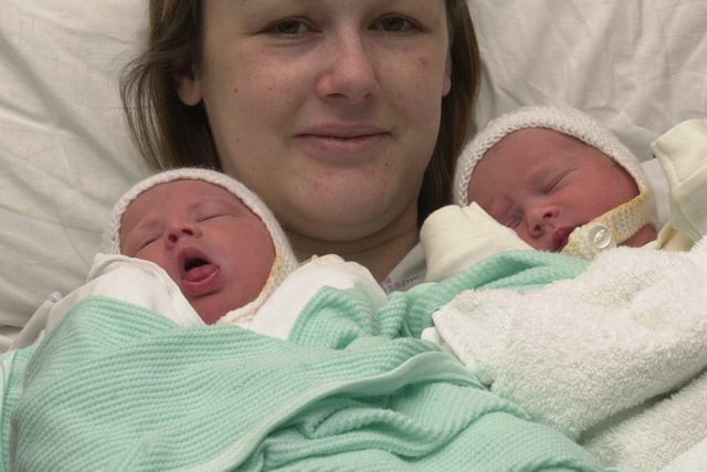 Susan Chappell with twins  Ellis (left,4 lb 1 oz) and Adam (right,5lb 3 oz) born on Christmas Day  2002