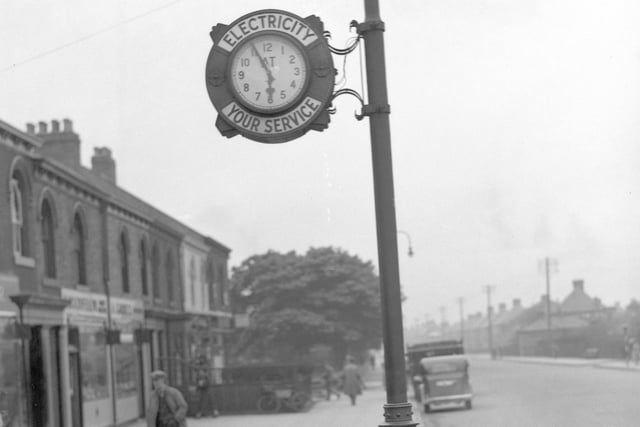 An electric clock in Newcastle Road in 1937.