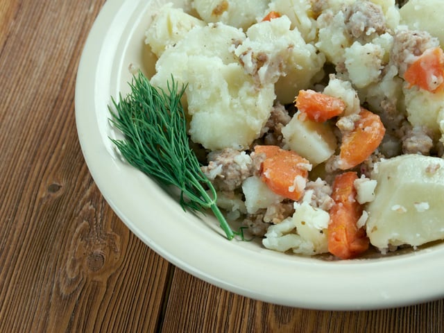 Is this A) Colcannon Mash, B) Mince and Tatties, or C) Stovies?