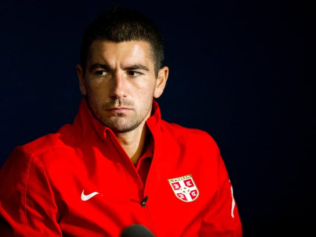 Two of Serbia’s key players Sergej Milinkovic-Savic and Aleksandar Kolarov made a late dash to get back to the Balkan nation after Italian authorities put restrictions in place which meant players from six Serie A clubs aren’t allowed to travel. It appeared as if Serbia could be without a number of important players for the play-off with Scotland but two of their key men have made it. (Scottish Sun)