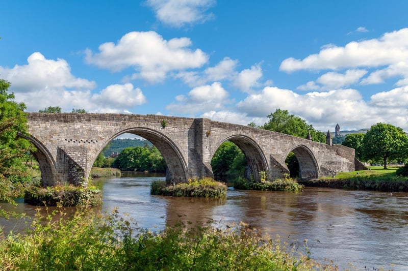 In 1297 the Battle of Stirling Bridge saw William Wallace ambush Edward I's forces as they crossed the River Forth in Stirling, defeating the English for the first time during the War of Scottish Independence. Today, you can visit the rebuilt Stirling Bridge then walk up to the dramatic Wallace Monument with superb views over the city.