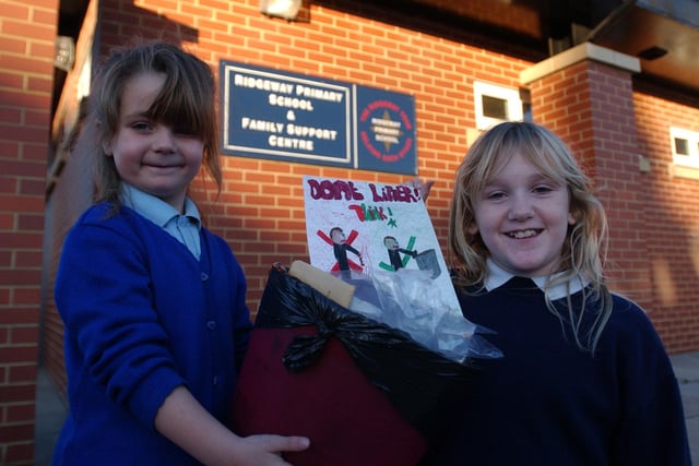 Litter pickers Jody Henderson and Brooklyn Carter won a Greggs poster competition 16 years ago. Can you tell us more about their win?