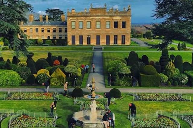 View over the gardens of Brodworth Hall by @daniel_hale_headgardener