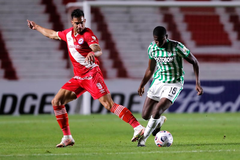 Wolves have been tipped to sign Colombian defender Yerson Mosquera, as new manager Bruno Lage looks to shape his side. The 20-year-old is currently on the books at Atlético Nacional. (Express & Star)