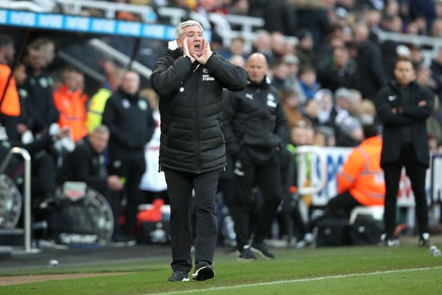 It is also claimed a number of Newcastle United players are unimpressed by Bruce’s tactics, believing they are capable of playing a more open brand of football. (Daily Mail)