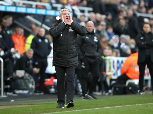 It is also claimed a number of Newcastle United players are unimpressed by Bruce’s tactics, believing they are capable of playing a more open brand of football. (Daily Mail)