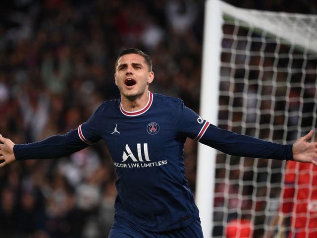 PSG are willing to sell striker Mauro Icardi for around £43m in January. Newcastle United and Tottenham have both been in recent days. (Foot Mercato) 

(Photo by FRANCK FIFE/AFP via Getty Images)