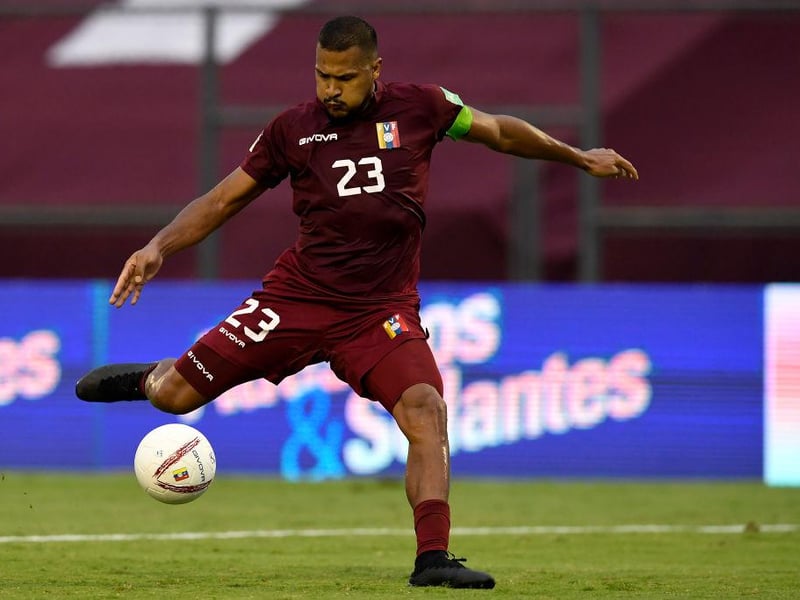 West Ham are now interested in signing Salomon Rondon before the transfer window closes. (Daily Mail)
(Photo by Federico Parra - Pool/Getty Images)