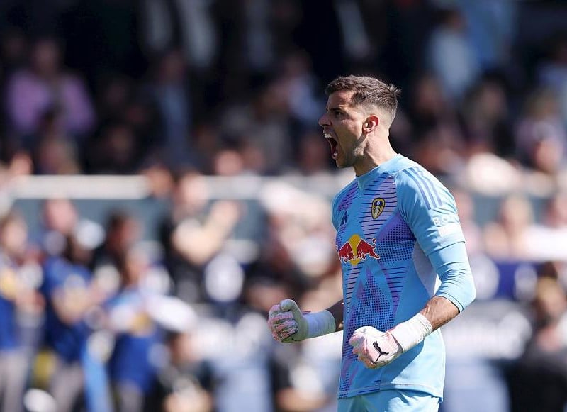 Solid is how Daniel Farke described Darlow's performance at Luton, which is the clearest indicator, if it was needed, that he'll be starting tonight.