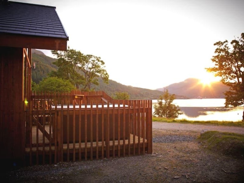 Ardgarten Argyll Lodges are set on the banks of stunning Loch Long, surrounded by the beautiful scenery of the Argyll Forest Park. There are plenty of fun activities available including archery, canoeing, paddle boarding, air rifle range, segways, ranger-led walks and activities, a play area, fishing, nature trails and mountain bike.