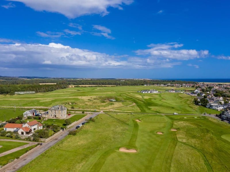 Aerial view down 17th hole of Elie Golf Course, with Earlscroft on the left.