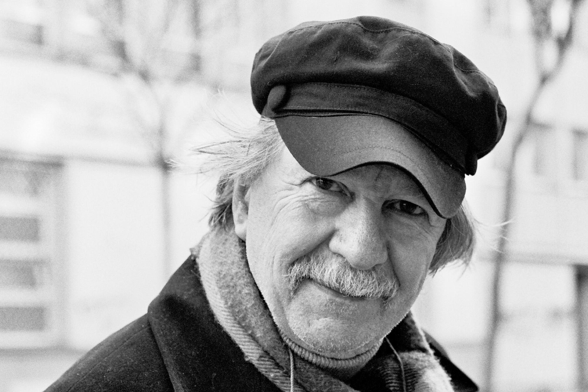 Jim Haynes moved to Paris in 1969.