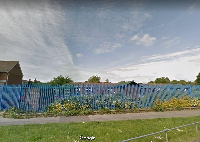 St John's Cathedral Catholic Primary School has one class with 31+ pupils in it. This means 31 pupils are in larger classes and taught by one teacher.