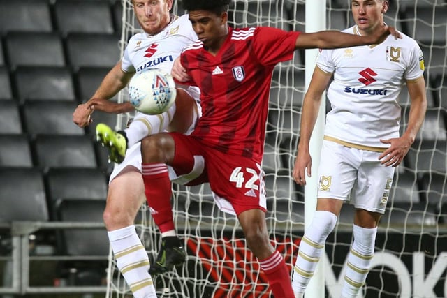 Leeds United are readying a £400k bid for Fulham starlet Cody Drameh. The player has one year remaining on his current deal and wants to move to Elland Road. (Sky Sports)
