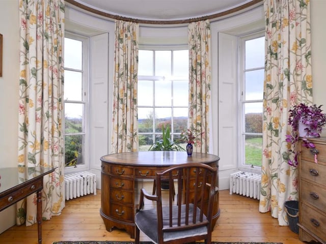 Drawing room.