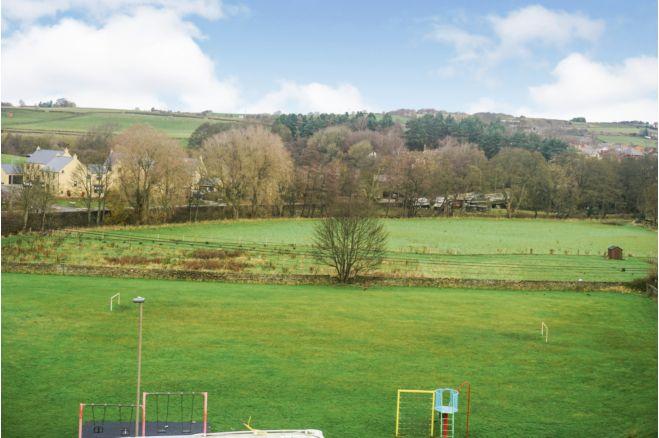 There are large playing fields and park opposite. The land can never be built on after being left to the children of Penistone by Lord Wentworth.