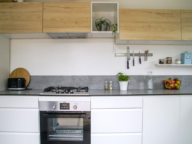 The bungalow's modern kitchen.