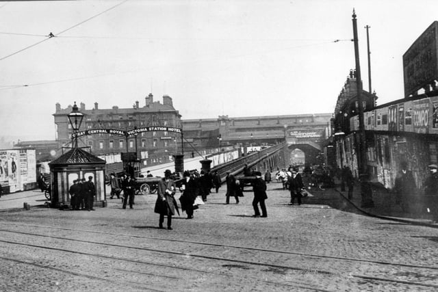 Sheffield Victoria Railway Station in its heydey