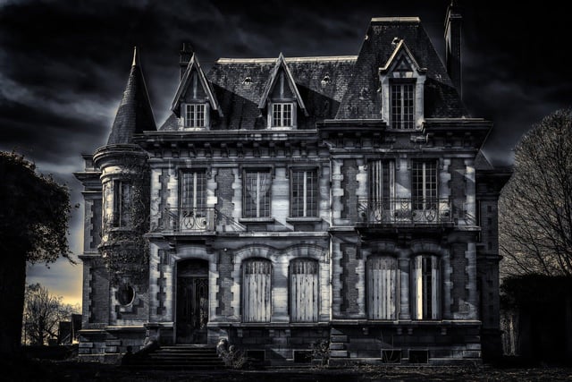 If you're feeling brave in lockdown, The Haunting of Hill House is best watched from between your fingers. It's a deftly told story of a family's experience living in a house filled with shadows and secrets.