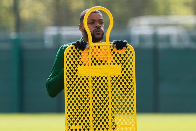 West Brom have submitted an offer for Celtic ace Olivier Ntcham. The Frenchman has said to be interesting Southampton, Lyon and Marseille. The Baggies have reportedly put a loan-to-buy deal in front of the Scottish champions. (Football Insider)