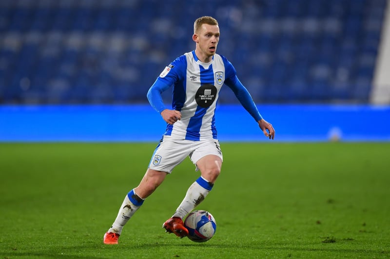 Leeds United have been quoted a £10m asking price for Huddersfield Town midfielder Lewis O'Brien, reports have suggested. The Whites have been heavily linked with the 22-year-old, who made 42 Championship appearances last season. (The 72)