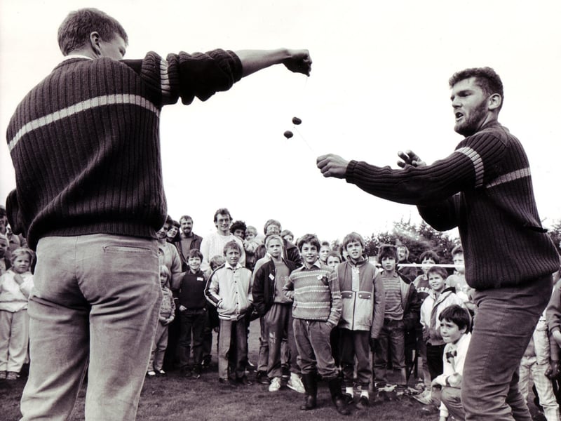 Conker experts give a demonstration in Sheffield in front of an admiring crowd, October 1987