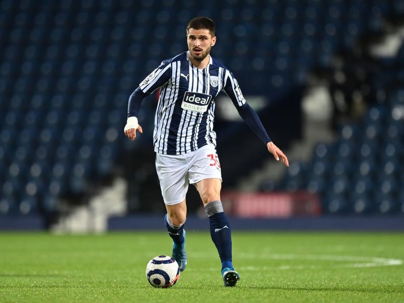 Leeds United have been linked with a move for the Celta Vigo midfielder Okay Yokuslu. The midfielder was on loan at West Brom during the second half of this season and it appears that his performances have caught the attention of the Whites. (Faro de Vigo)
(Photo by Shaun Botterill/Getty Images)