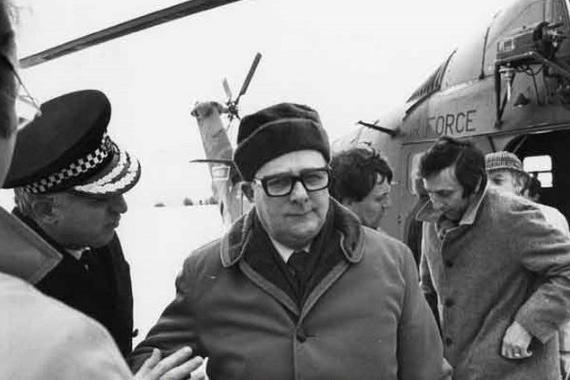 Minister for the environment, then known as  minister for snow, Dennis Howell, arrives in Sheffield in the snow of early 1979. Picture: Sheffield Newspapers / Picture Sheffield