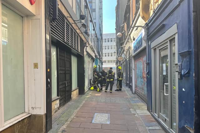 Chaos in Sheffield city centre as shop fire sends black smoke ‘pouring ...